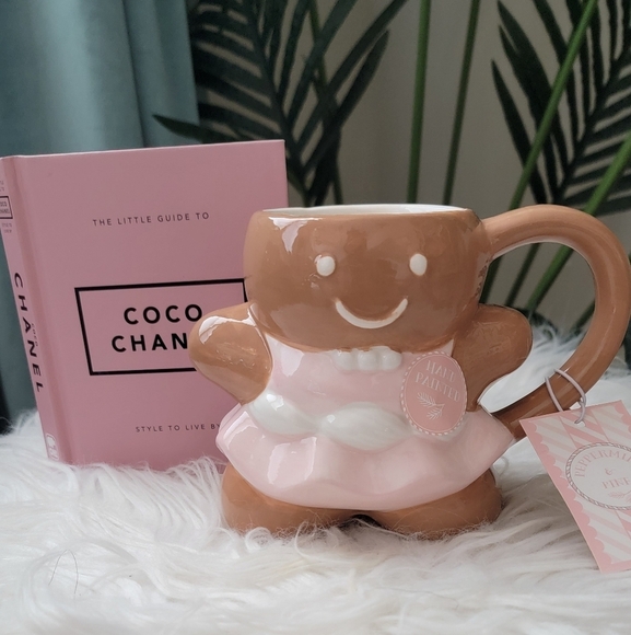 NWT Peppermint & Pine Gingerbread Girl Christmas Mug - Picture 1 of 6